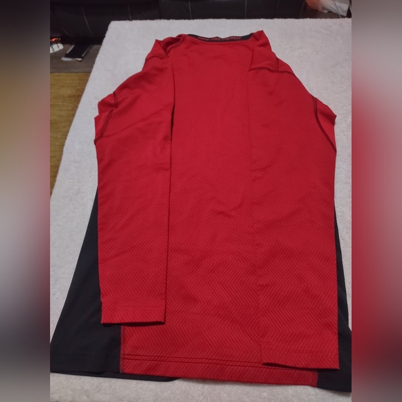 Nike pro combat compression long sleeve shirt size large - Picture 5 of 6